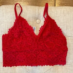 Old Navy Scarlet Lace Bralette
